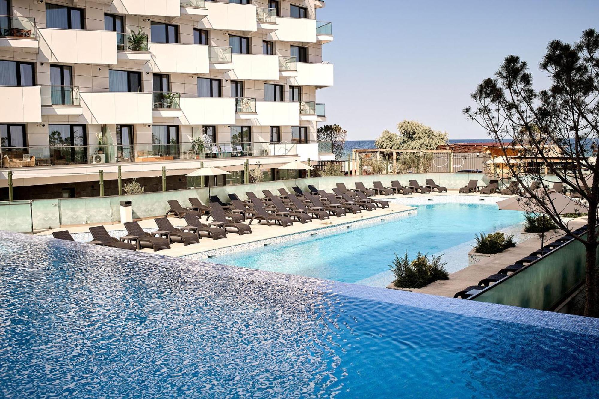 Ademar Luxury Apartment- Spa&Pool Beach Resort Mamaia Ngoại thất bức ảnh